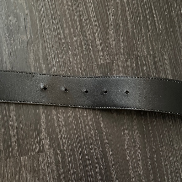 Gucci Black and Gold Women's Belt - Picture 6 of 6